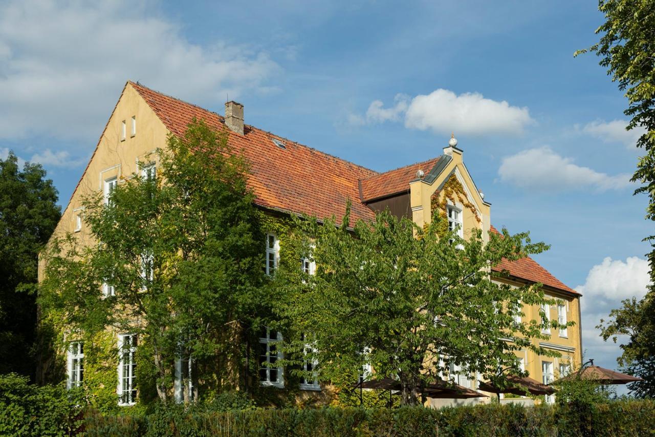 Gutshauszimmer Neu Gaarz מראה חיצוני תמונה