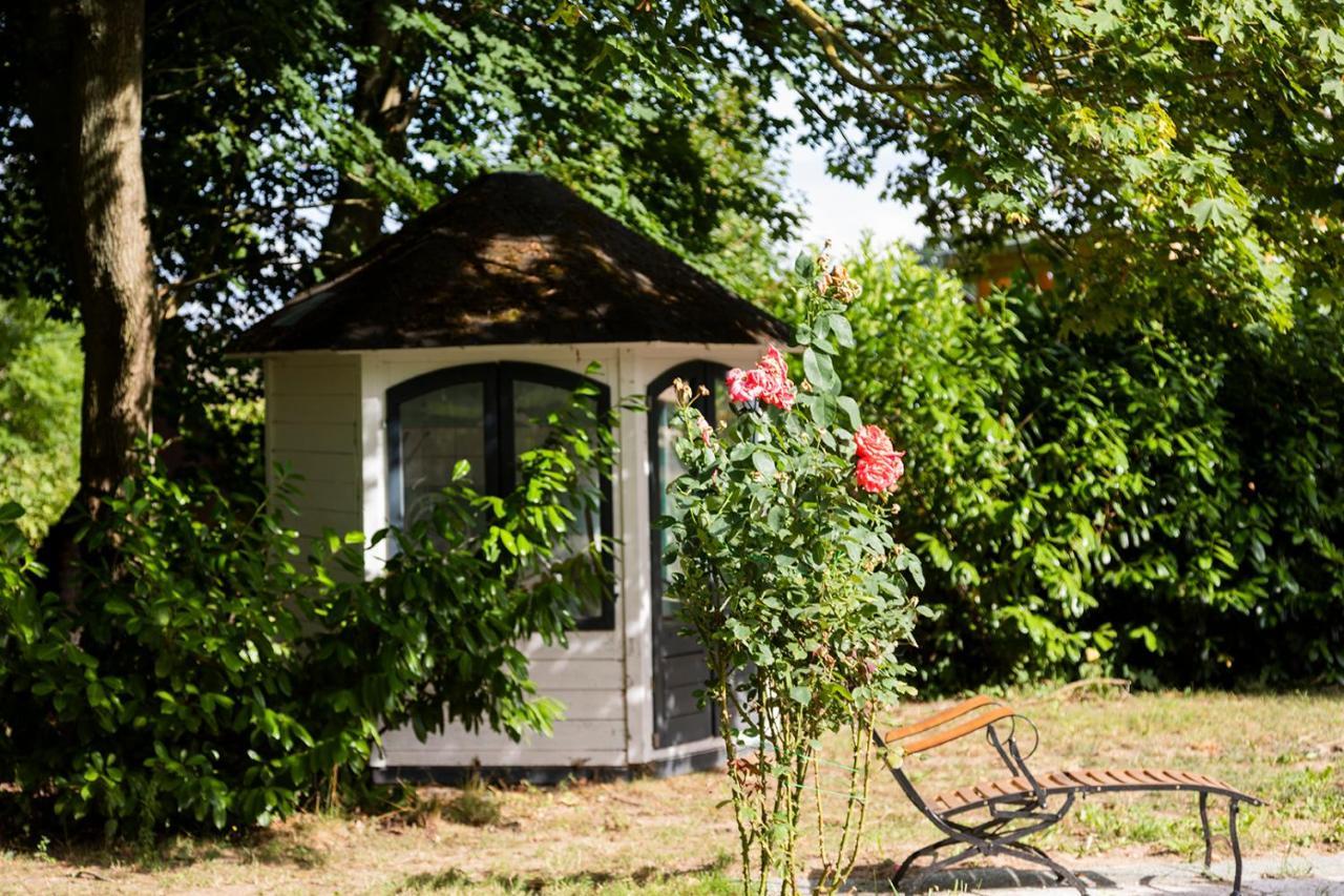 Gutshauszimmer Neu Gaarz מראה חיצוני תמונה