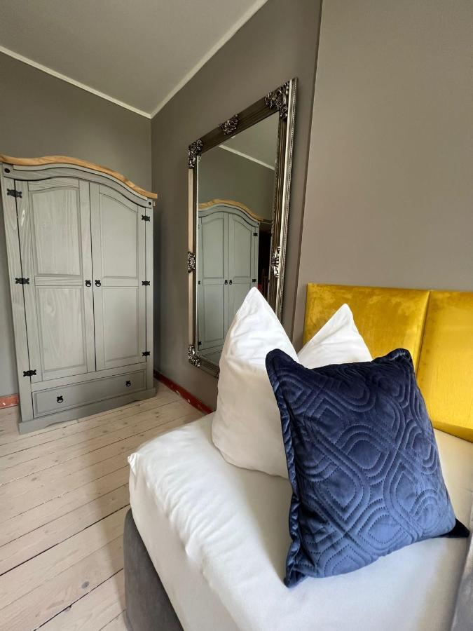 Gutshauszimmer Neu Gaarz מראה חיצוני תמונה
